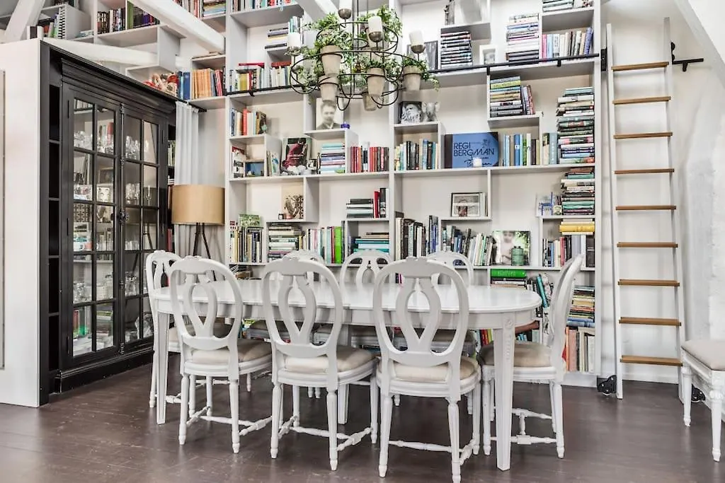 Elegant Oestermalm Loft Stoccolma Svezia