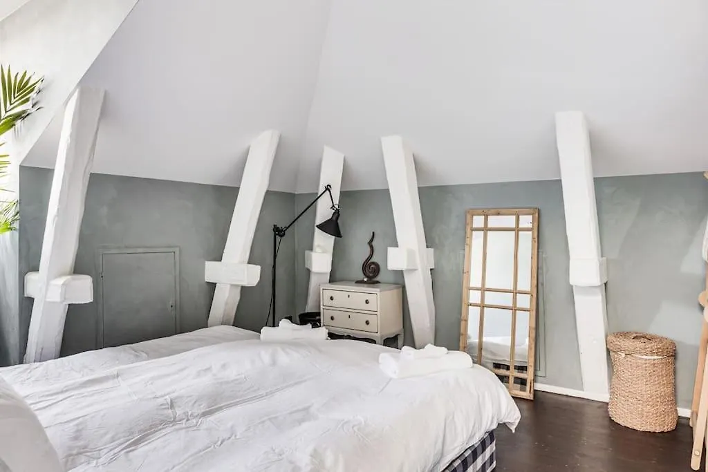 Elegant Oestermalm Loft Stockholm 0*,